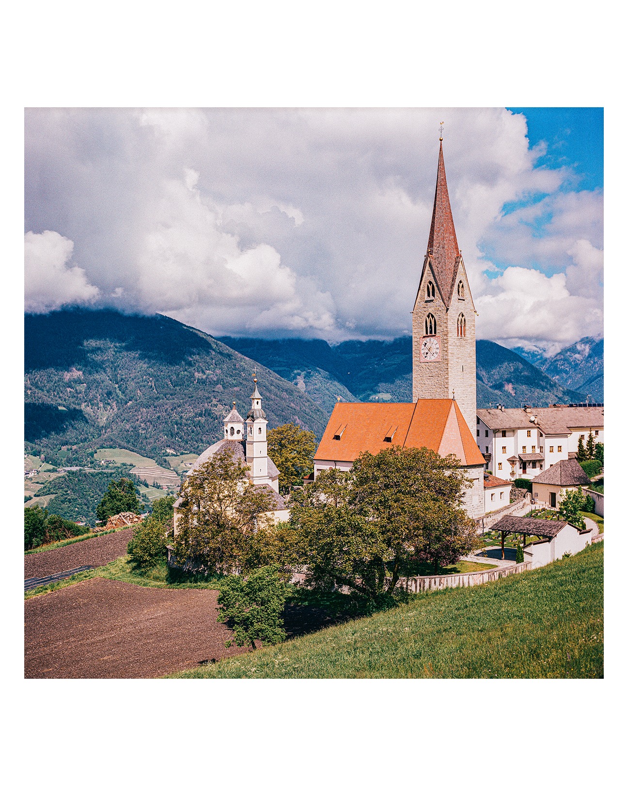 Yichi Zhang @yichizhang0817 is a film photographer based in China. Images shot on #portra400.

"I shot these on my Hasselblad 503CX during a recent trip we took to northern Italy." -Yichi