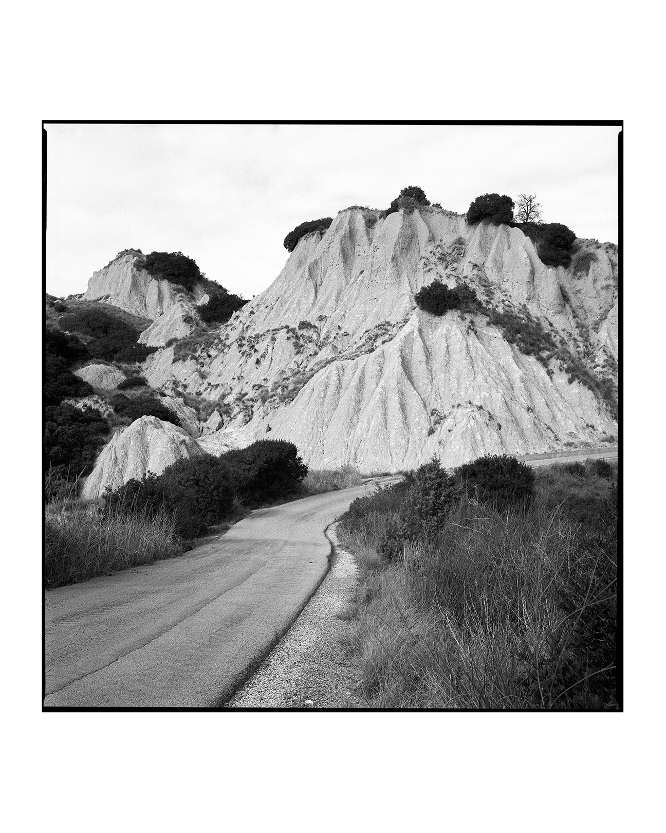 Gabriel Vernacchia @_gabriel_verne_ is a film photographer based in Napoli, Italy. Images shot on #tmax400.

"Most of these photos were taken on the streets of my city, with a Hasselblad 500 C/M." - Gabriel