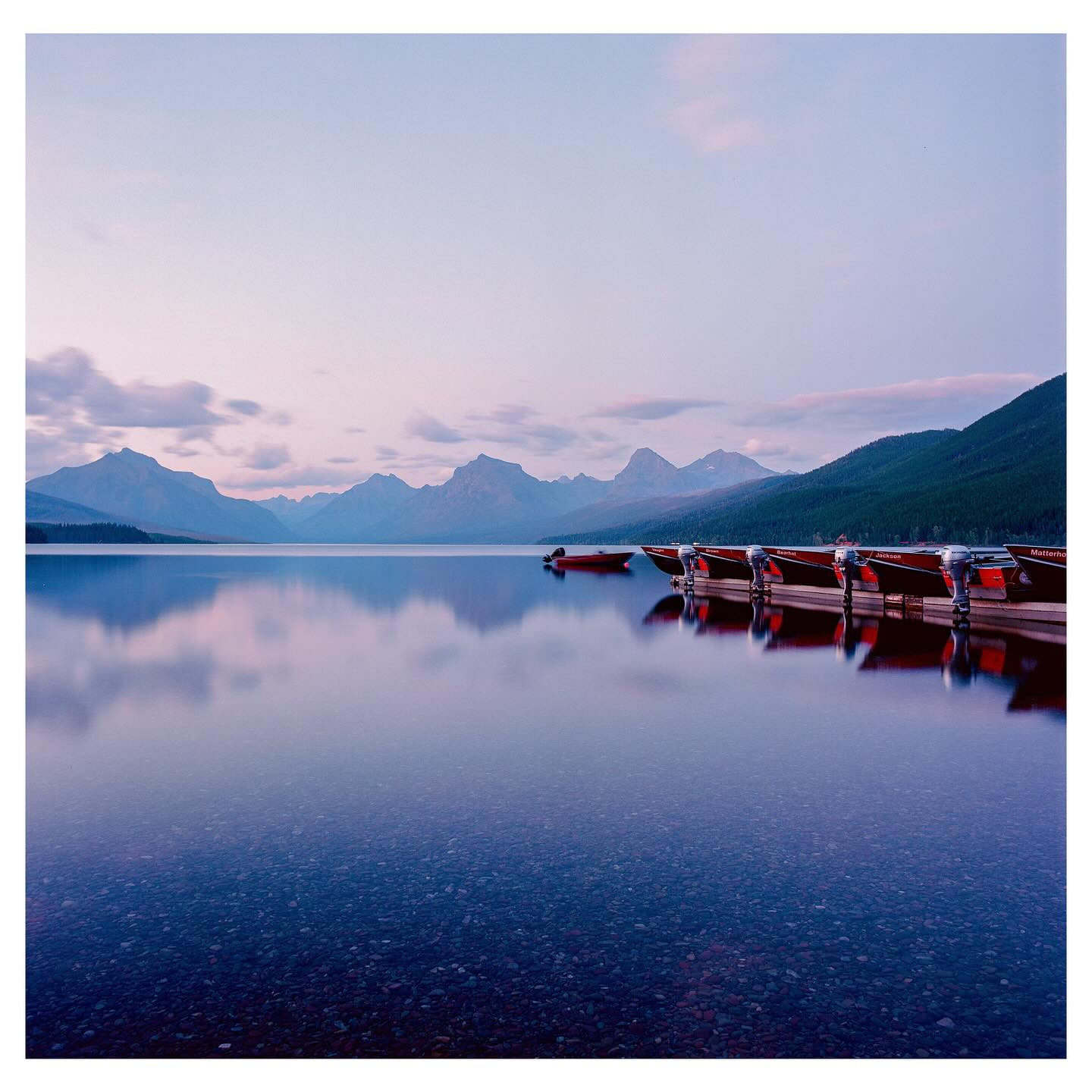 ⠀⁠
📸: @colbert_c20⁠
🎞: Kodak #Ektar100⁠
⠀⁠
#KodakFilm⁣⁠
#KodakProfessional⁠
⠀⁠
“I love the colors that Ektar 100 renders for sunsets and blue hour. It has the punchy colors of slide film with the dynamic range of a normal negative  film. It will always be my go to for landscapes, especially at blue hour like in these images.”